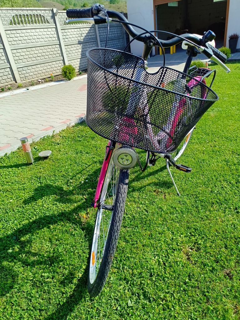 Bicicletă damă, model deosebit