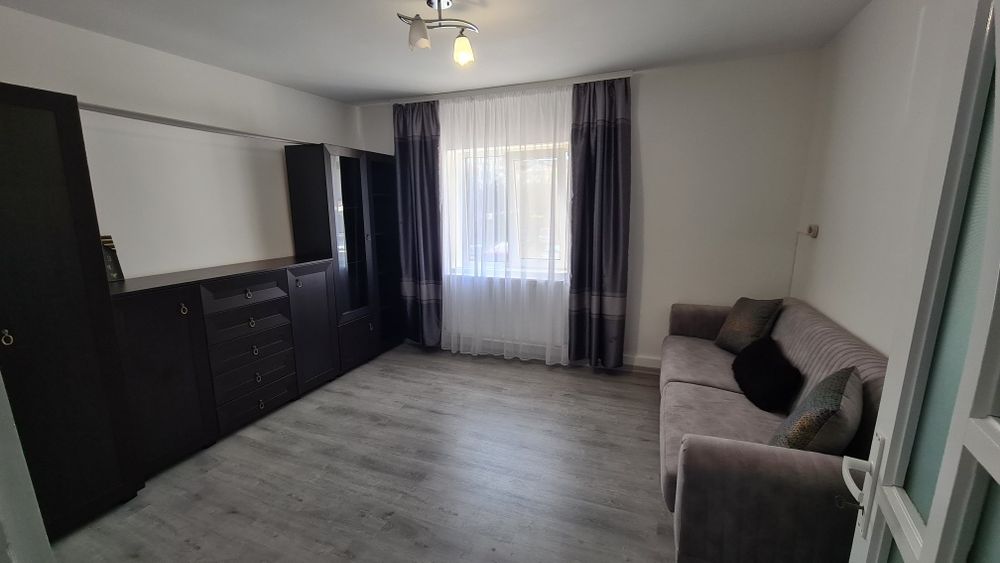 Garsoniera de inchiriat