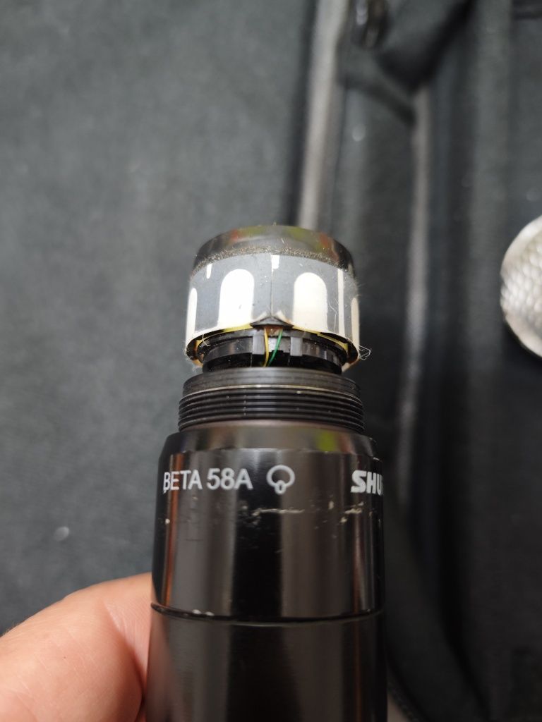 Безжичен микрофон SENNHEISER ew100 g3 ew500 g2 SHURE pgx4 pgx2 BETA 58