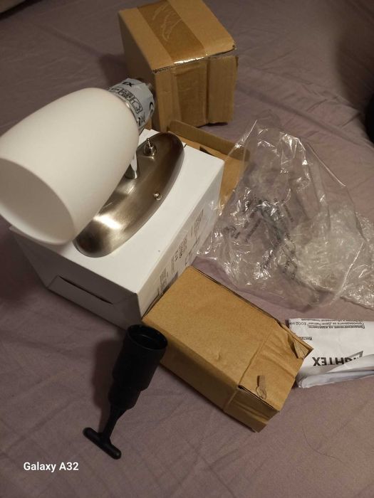 Спот лампа - двойна и единична с ключ - НОВИ