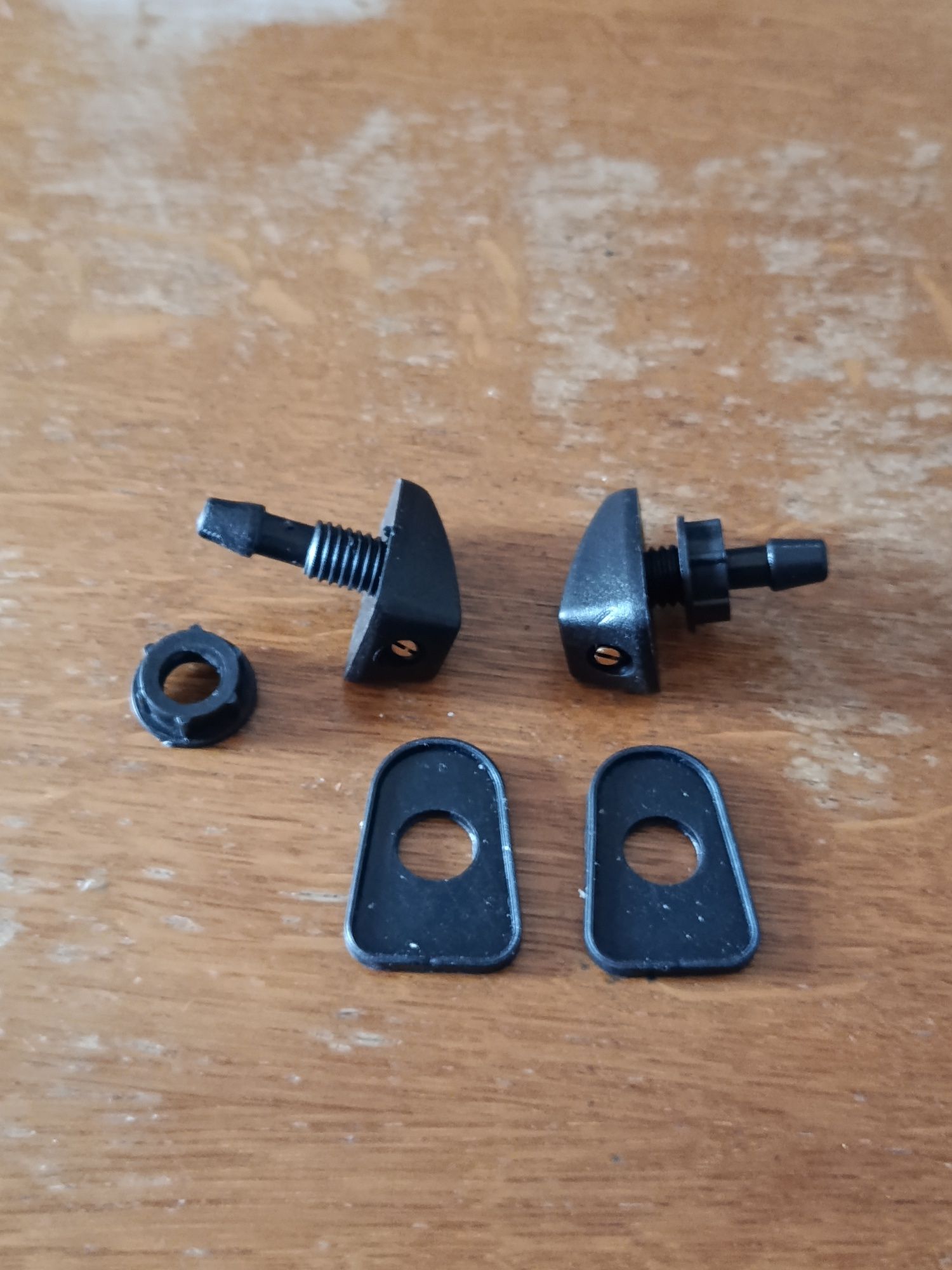 Set duze spălator parbriz tip perdea pt modelele Dacia