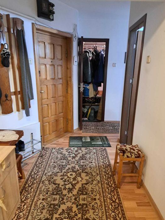 OCAZIE ! APART 4 camere,D,100mp, et 3,zona Pacurari-Copou,bl dupa 1980