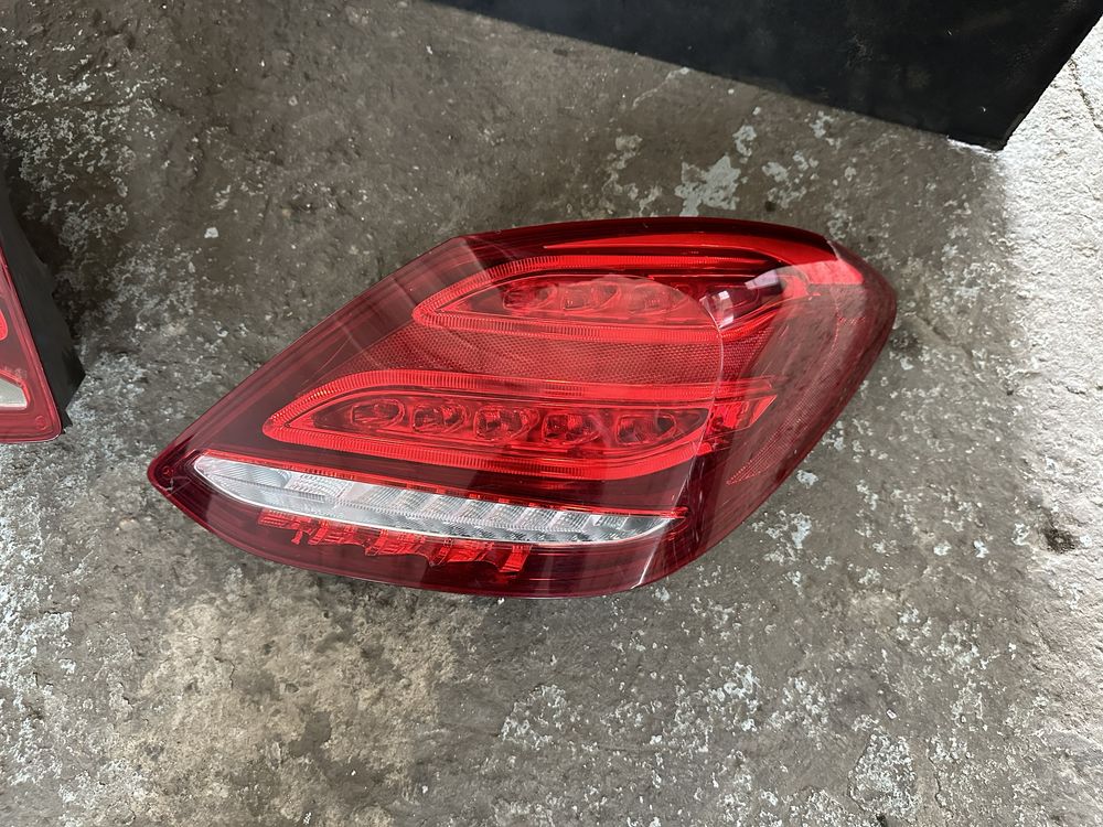 Stopuri LED Mercedes W205 cu Defect