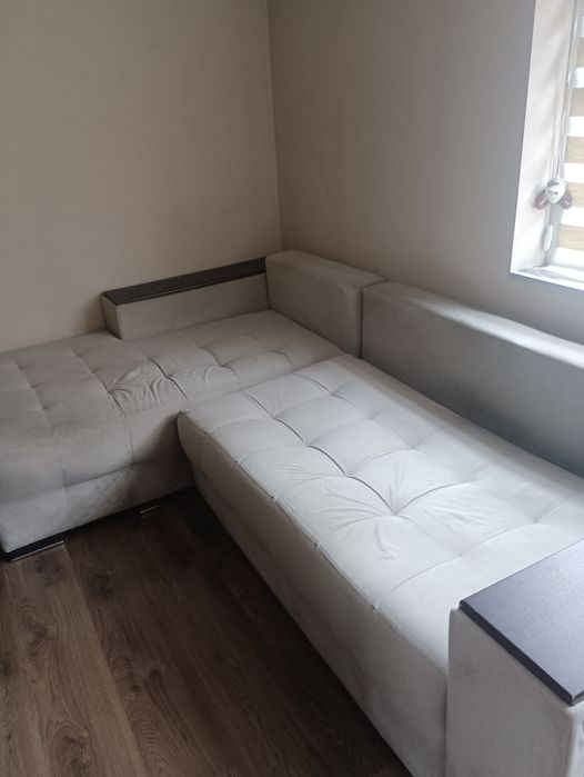 Диван с функция сън и ракла