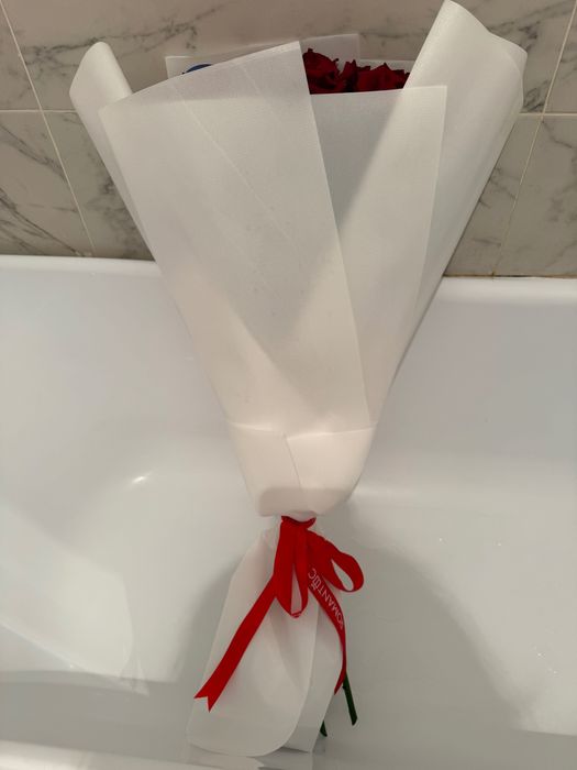 Цветы цветы свежий очень красивая состояние нормальный все нормальн ..