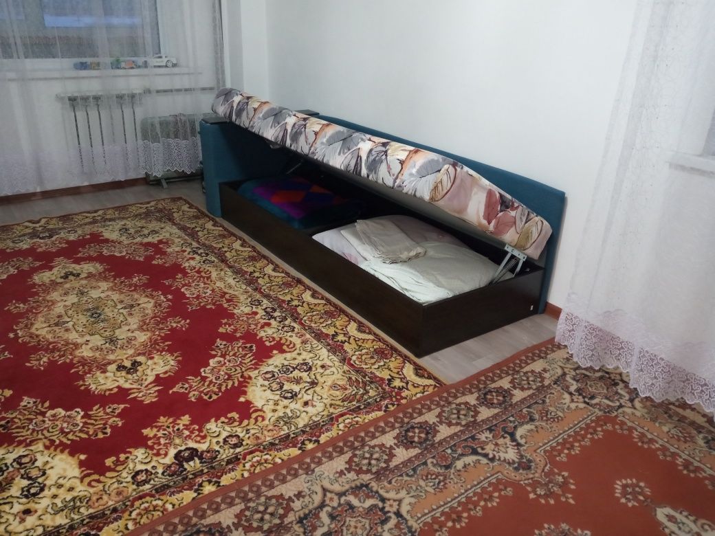 Продам диван - тахту (Беларусь)