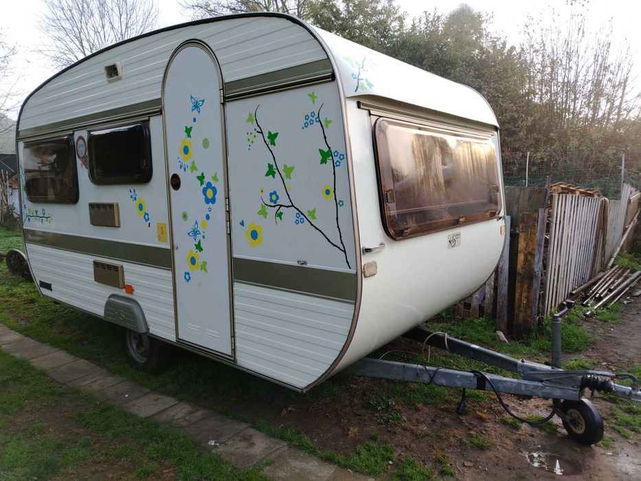 Rulotă cu acte 650 kg