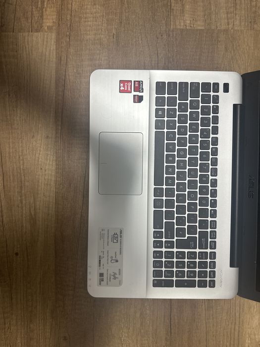 Leptop asus x555y model 2018 1T HDD