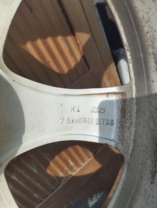 Джанти с гумите за Mercedes w209