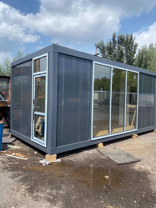 Vând container locuibil din panouri Sandwich