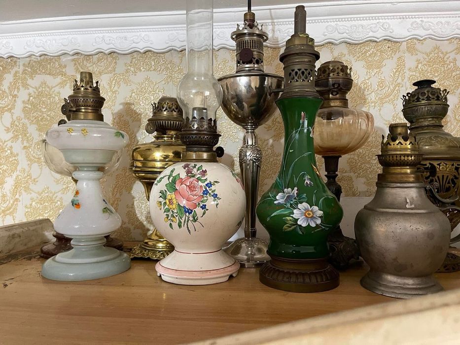 Lampi cu petrol vechi la un pret bun