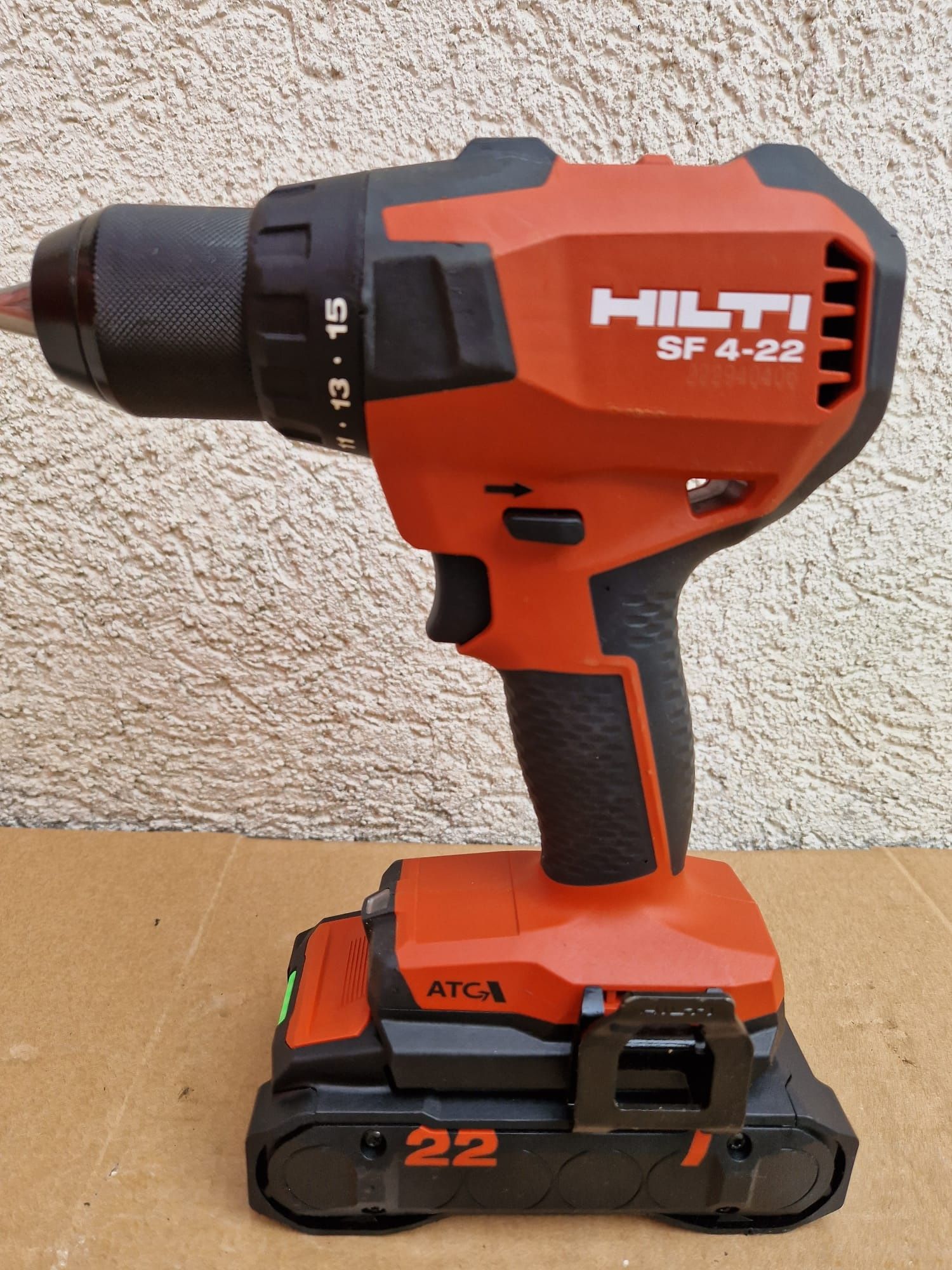 Hilti autofiletanta pe acumulatori nuron