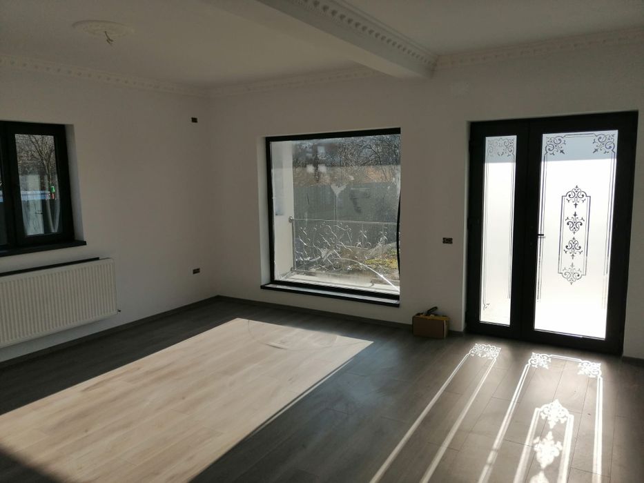 Casă de vânzare în Valu lui Traian