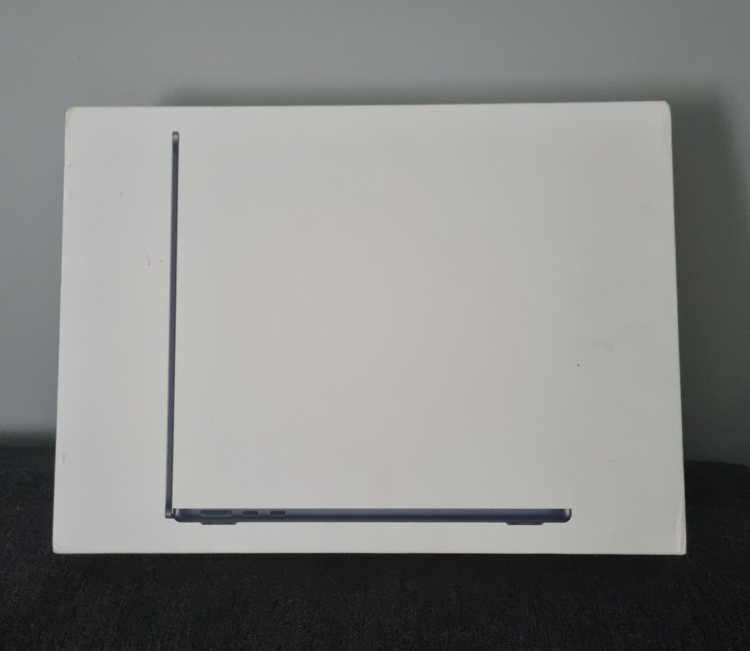 Apple MacBook Air 13-inch M3 Midnight 8/256GB