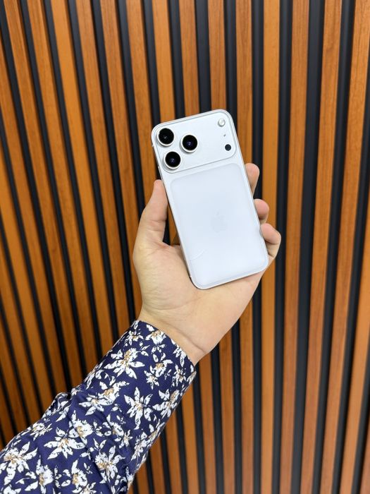 Iphone xr 17 pro telefon sotiladi ипхоне хр 17 про телефон