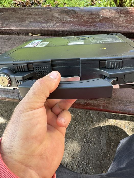 Leptop panasonic servis cf 28