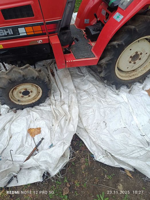 продавам трактор