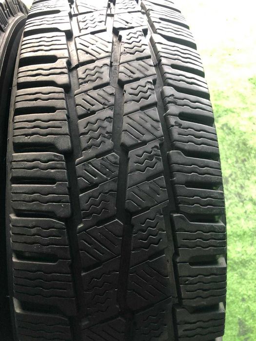 Anvelope Iarna 205/75/16 C Michelin