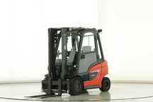 Stivuitor - Motostivuitor Linde H25 D-01-600 Anul fabricației 2021