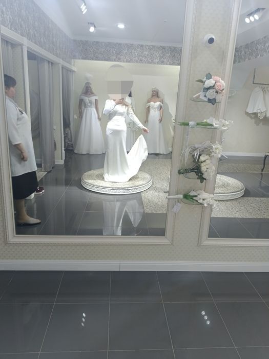 Платье свадебное