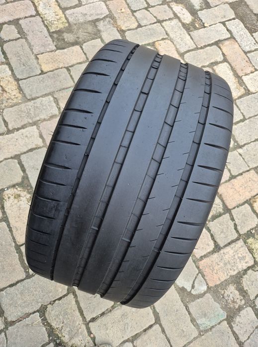 O bucată 325/30 ZR  21 vară - una Michelin