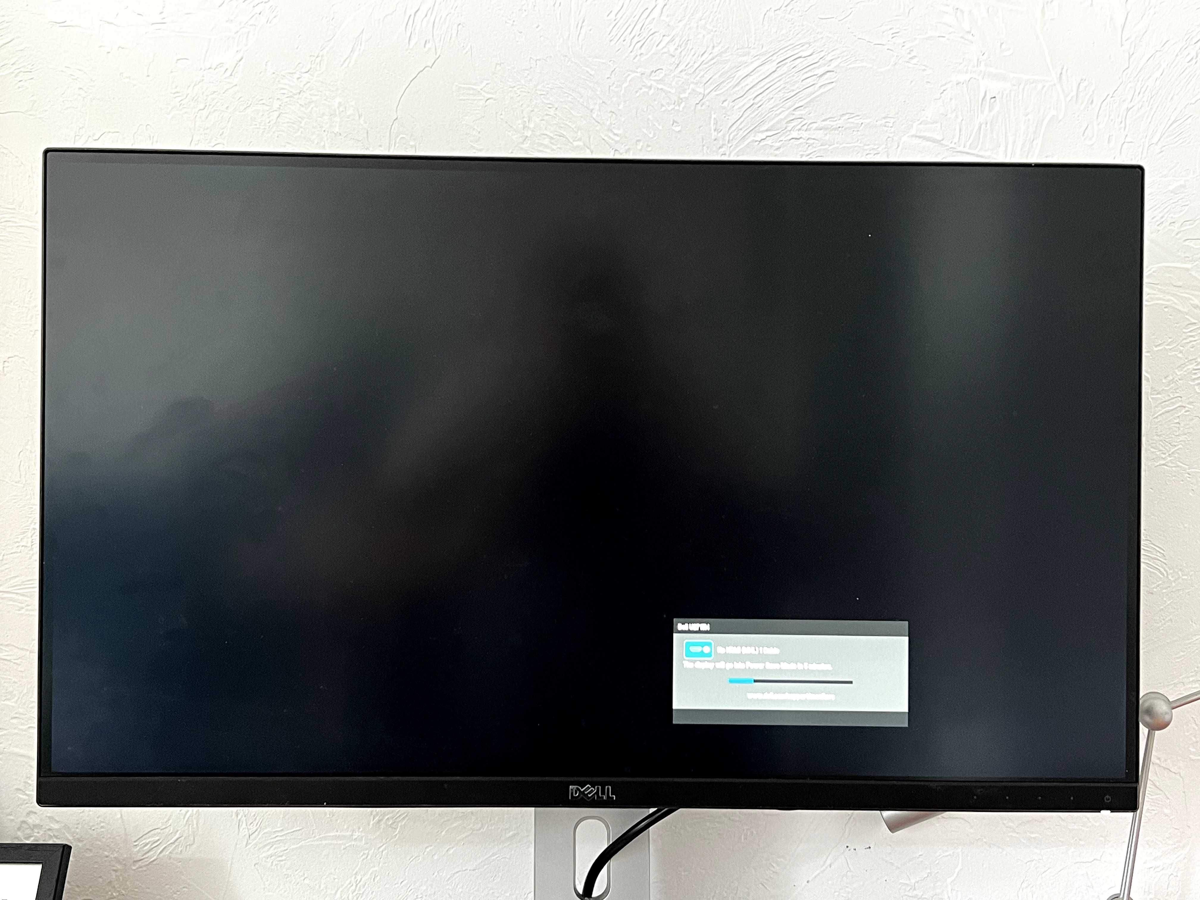Dell U2715H – 27” монитор с дефектен HDMI (за части или ремонт)