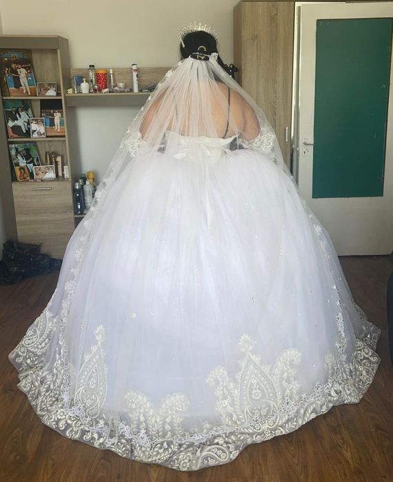 Vand urgent Rochie Mireasa