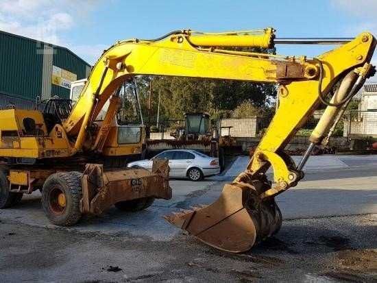 Dezmembram excavator LIEBHERR A922 - Piese second LIEBHERR
