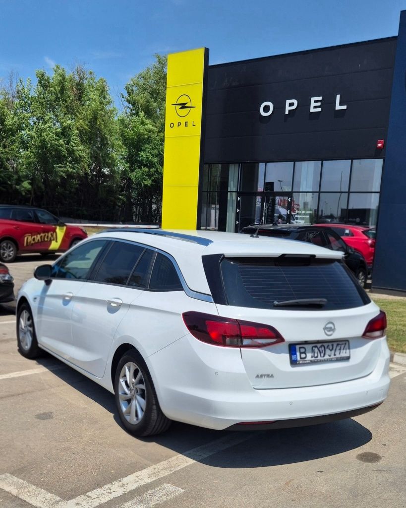 Opel Astra K 2021 cu garantie completa pana in 12.2026