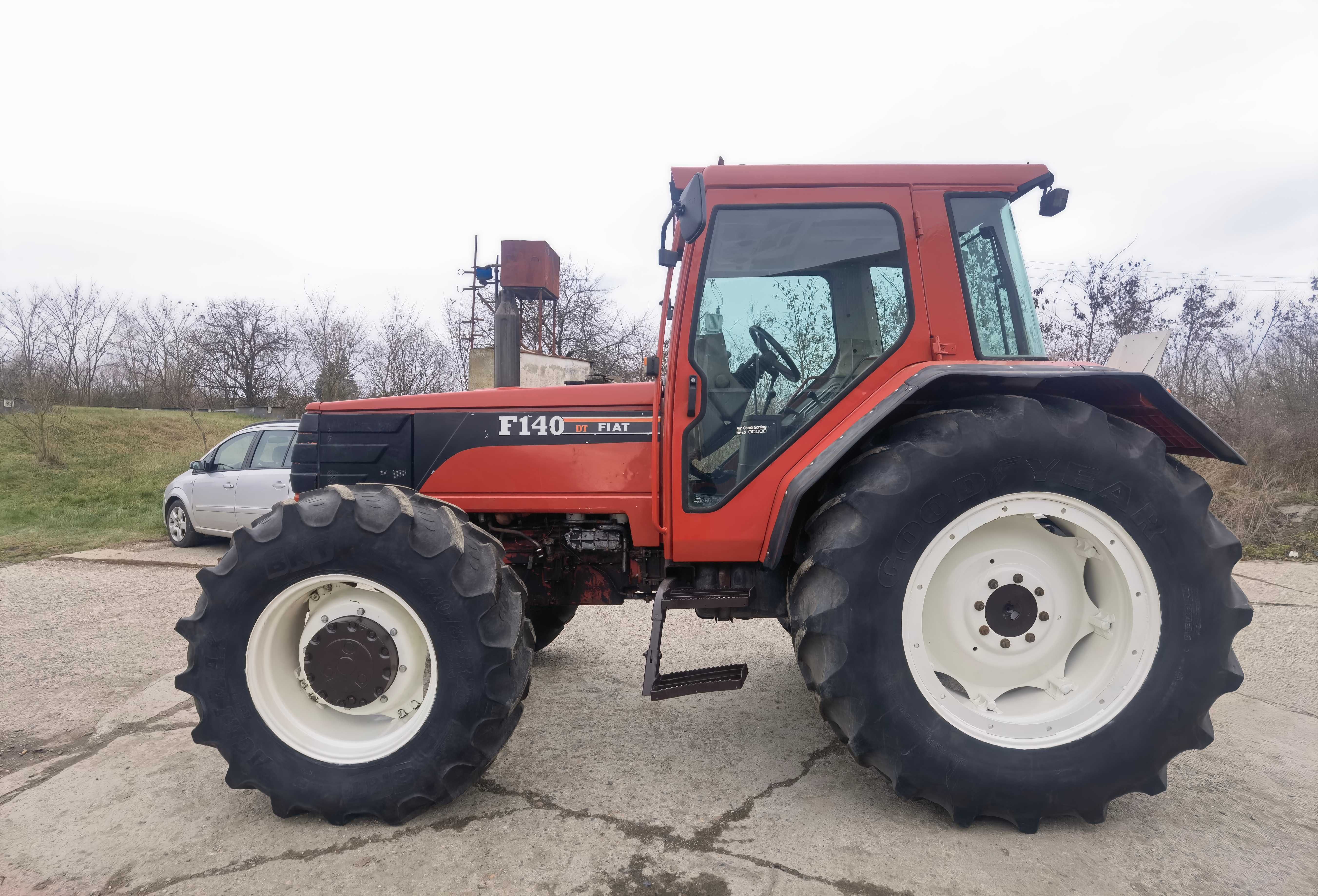 Tractor Fiat F 140