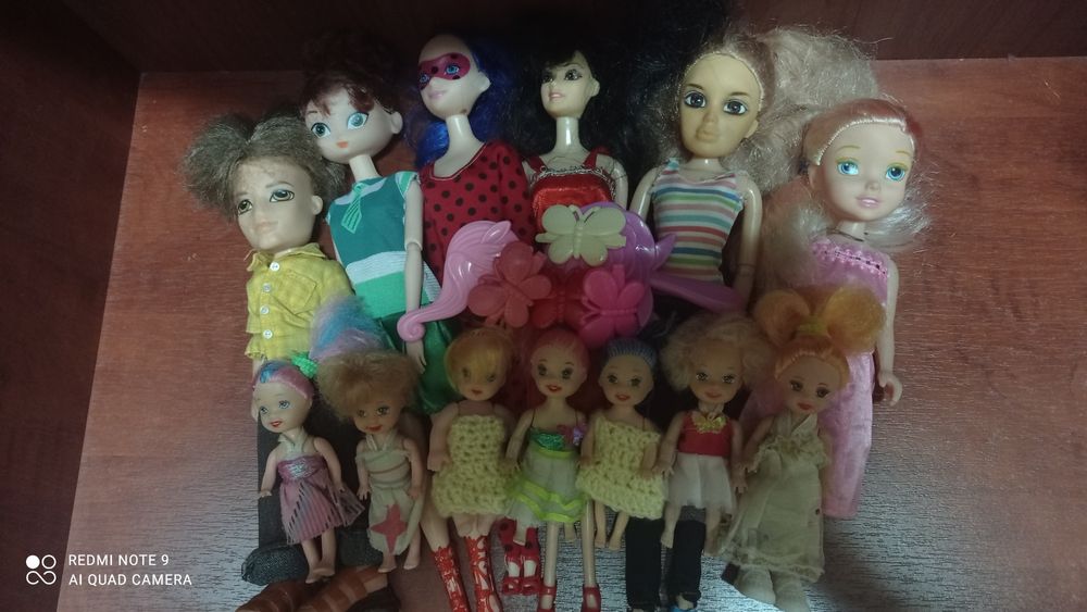 Куклы в хорошем состоянии.Цена за всё