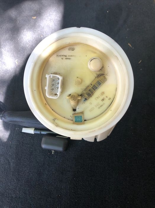 Pompă combustibil BMW E60 E63 E65