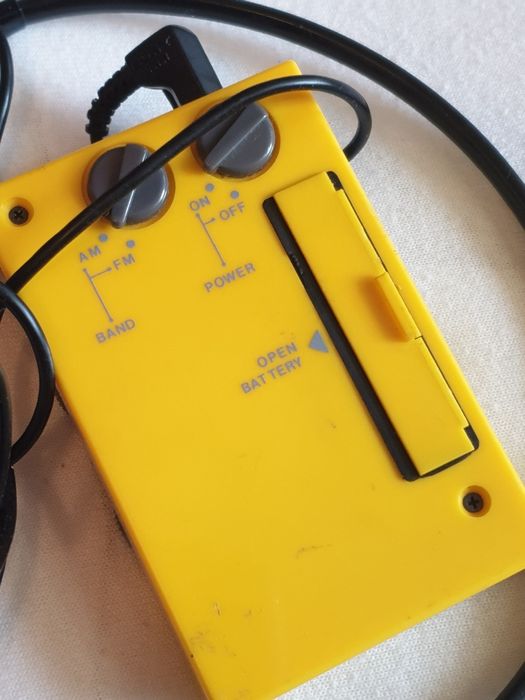 Vand radio portabil