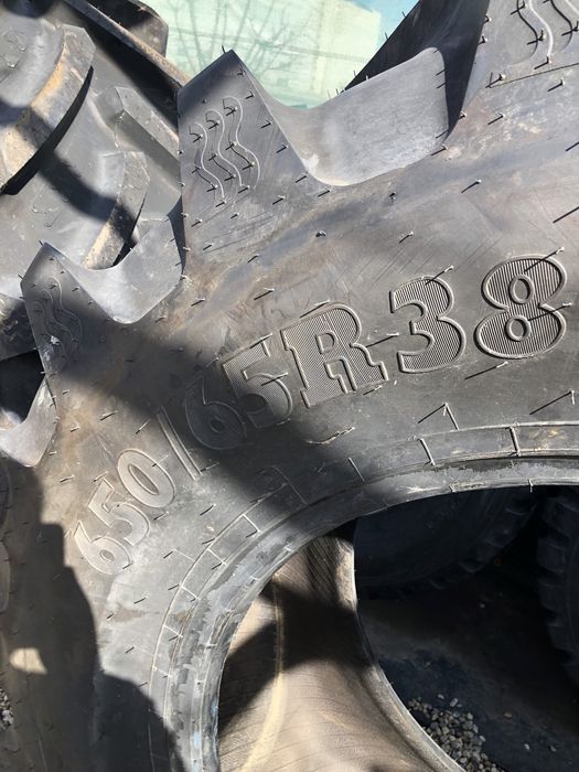 Anvelope agricole 650/65R38 BKT