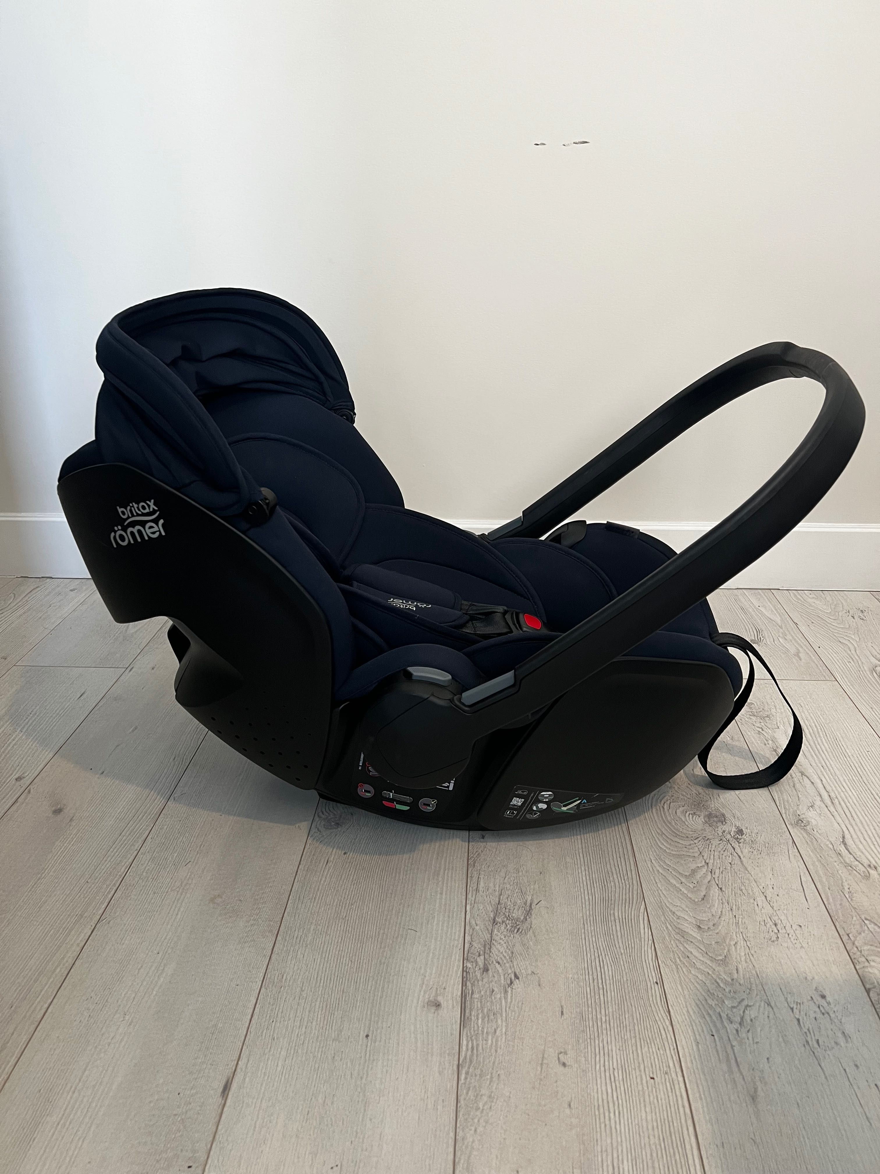 Scaun auto tip scoică pentru copii, Britax Römer, BABY-SAFE PRO