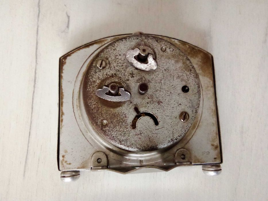 Стар германски часовник,будилник THIEL