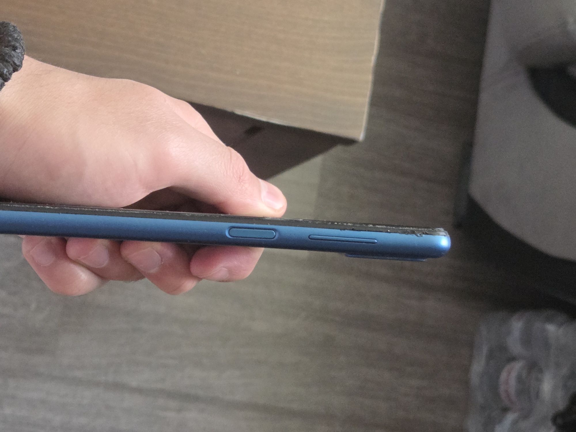 Продавам Samsung galaxy a12