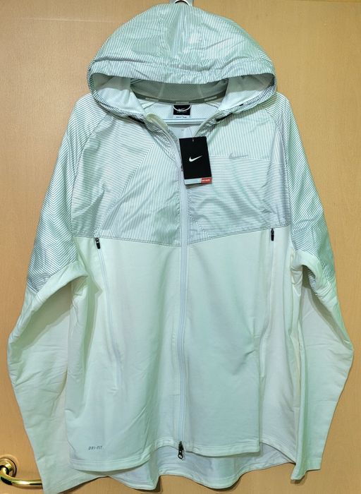 Geaca sport Nike