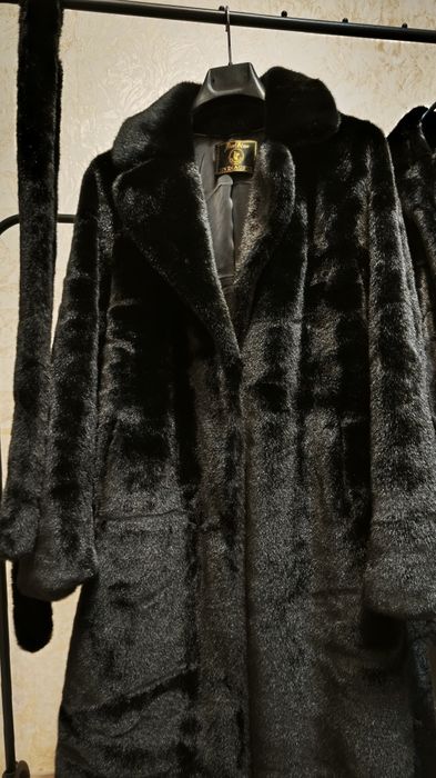 Натуральная норковая  шуба 44-48р