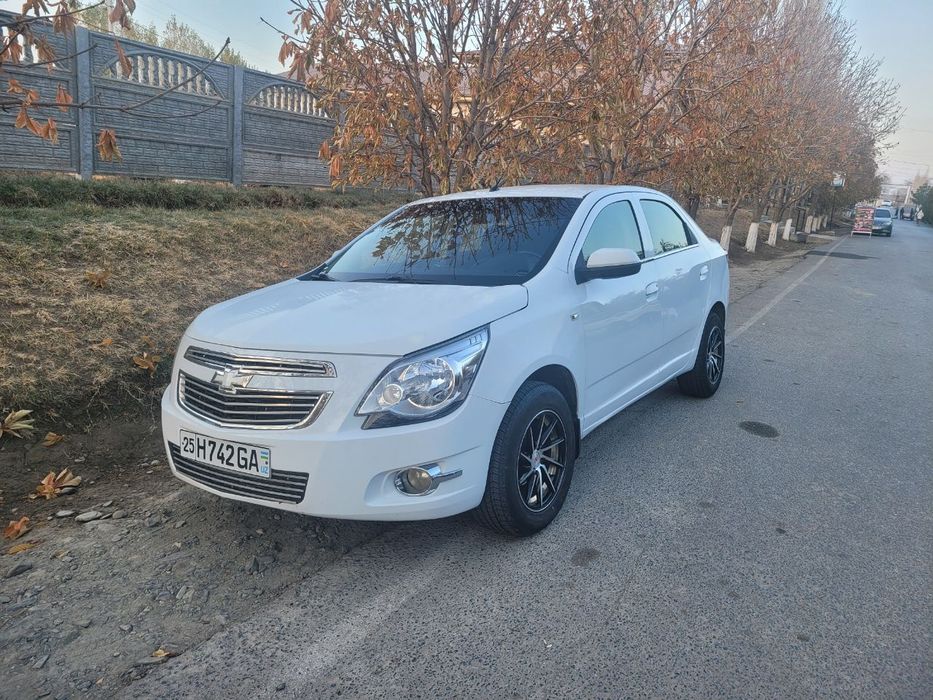 Cobalt 2014 sotiladi,