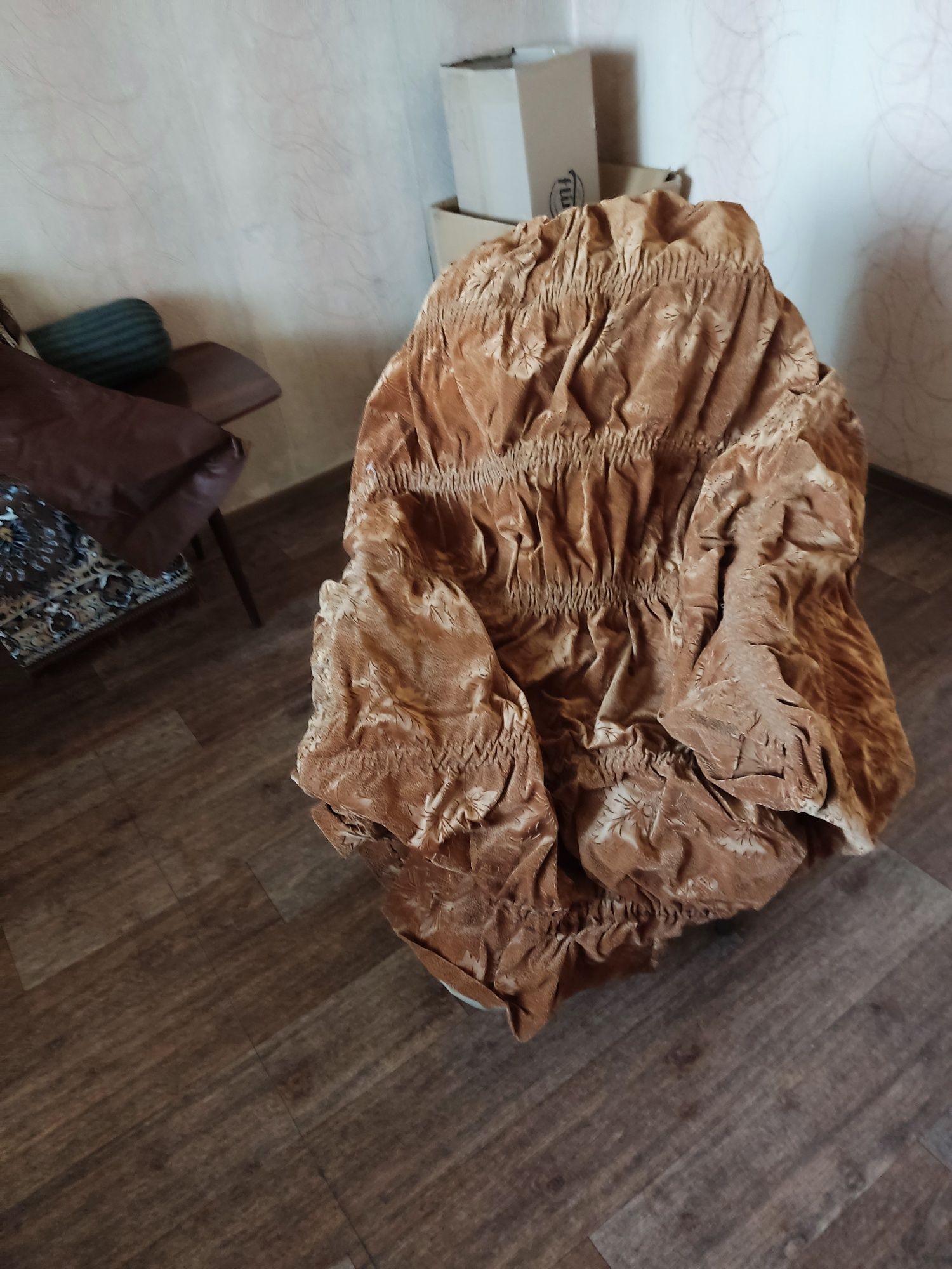 чехол на диван и кресло безразмерные