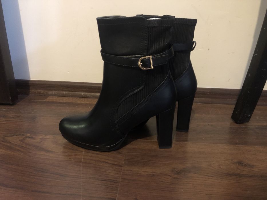 Дамски зимни боти 40