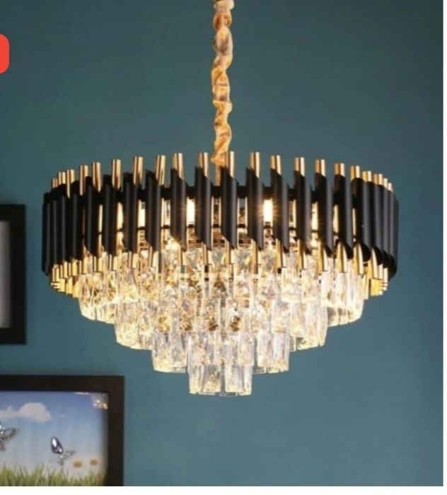 Люстра сатамын срочно.