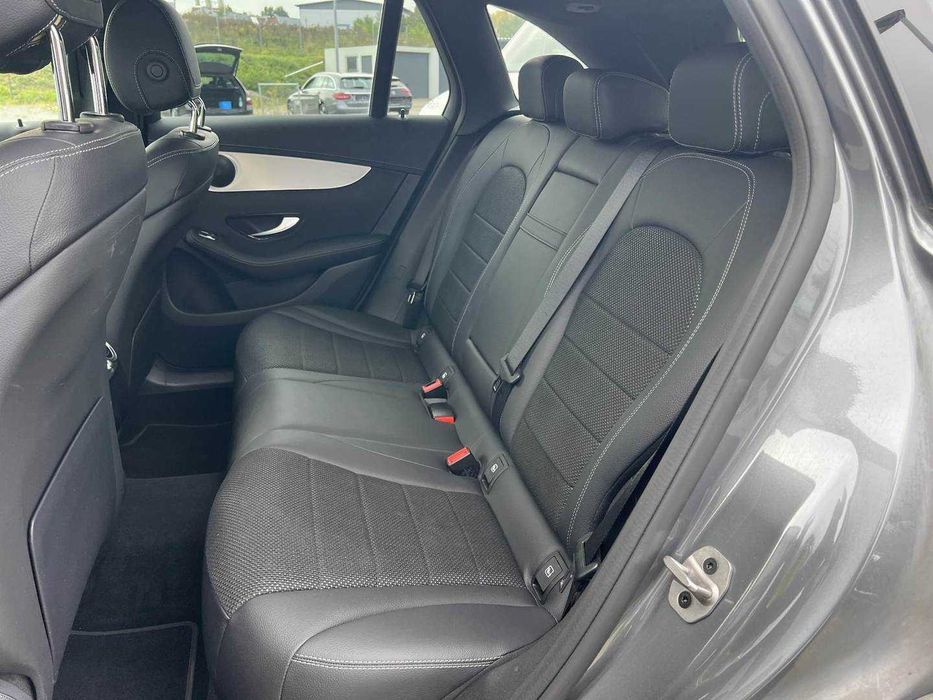 Mercedes GLC 300de Plug-in Hybrid IMPECABILA!!!
