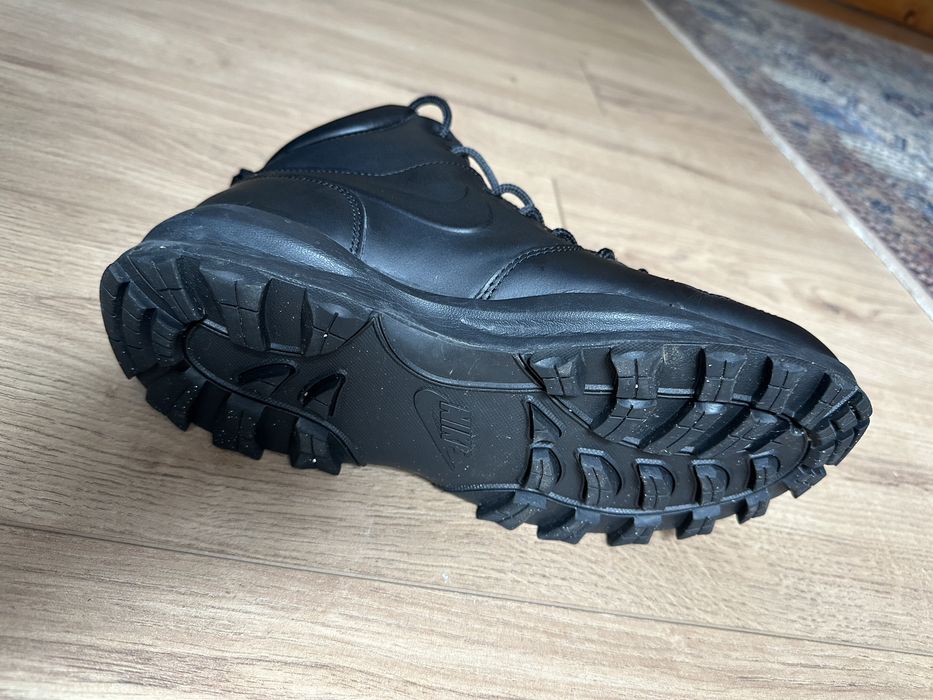 Обувки Nike Manoa 42