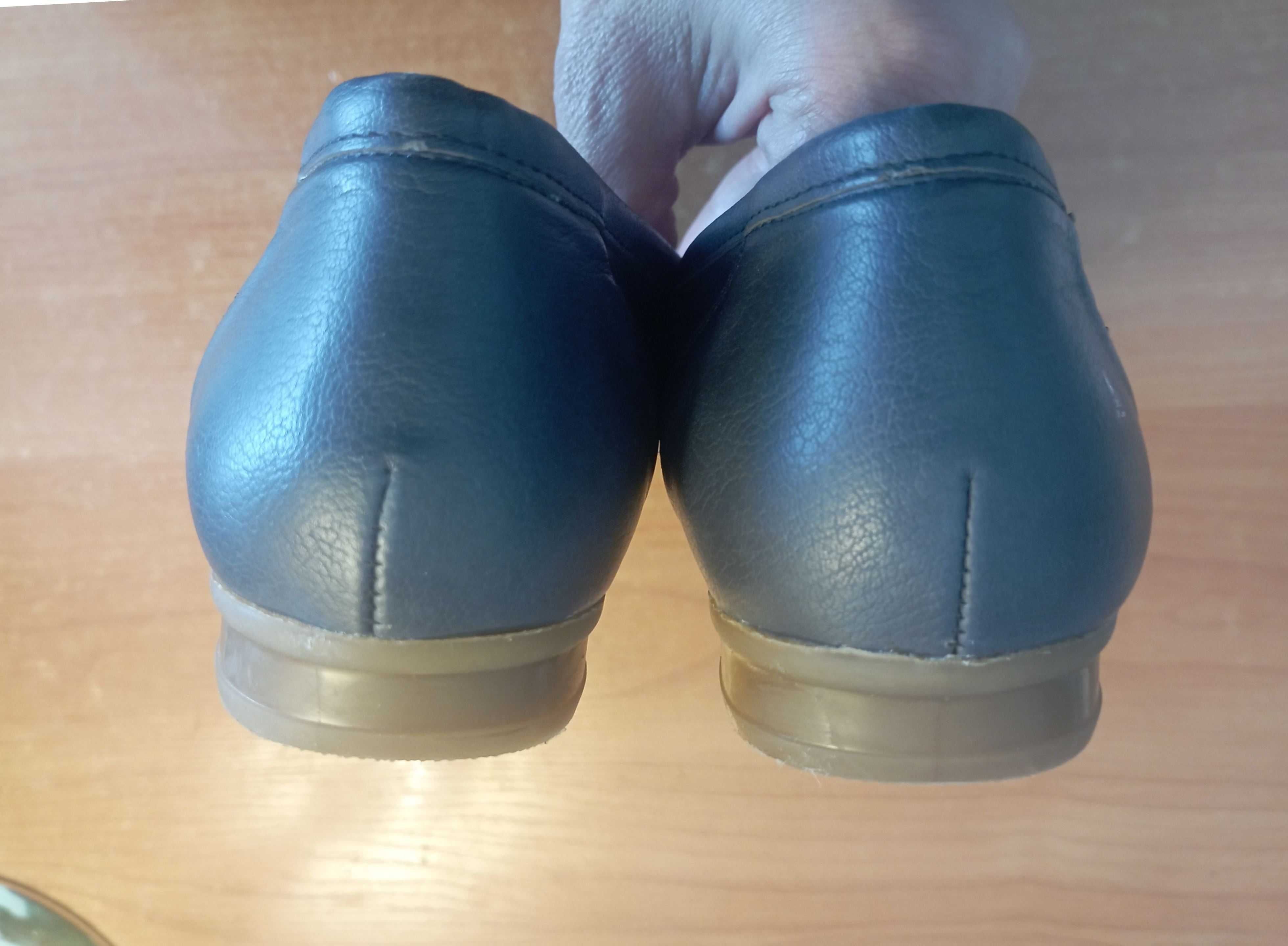 Мокасини Rieker №42, стелка 27 см.