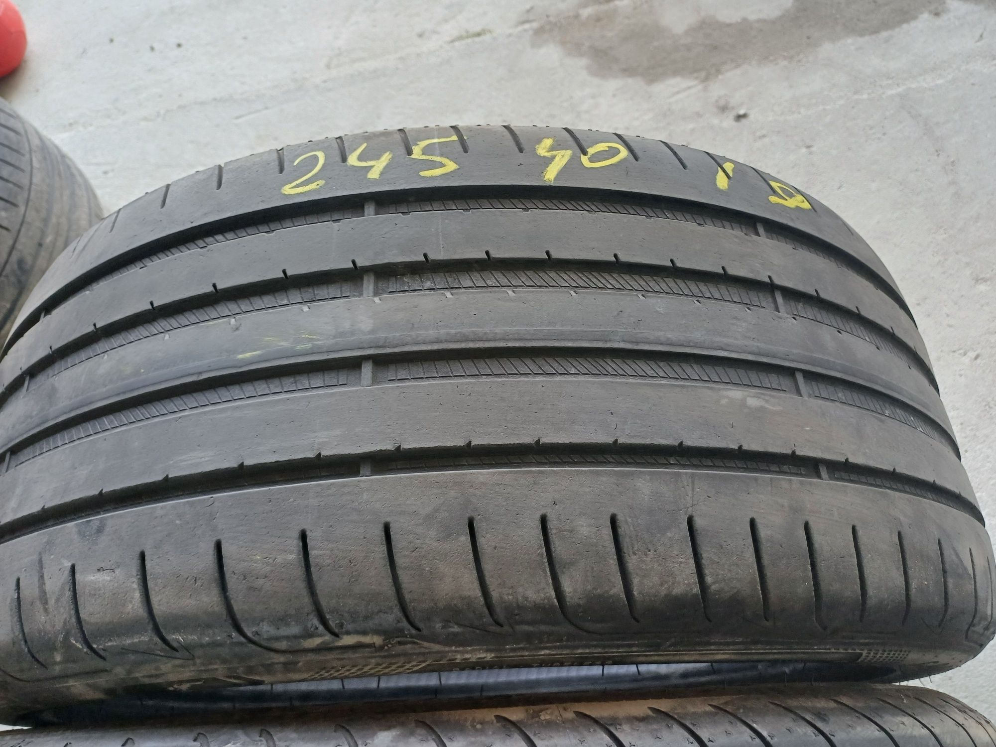 Anvelope vara 245 40 19 Goodyear