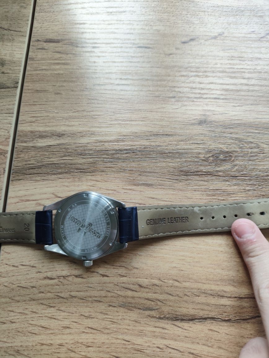 Часы Jacques Lemans