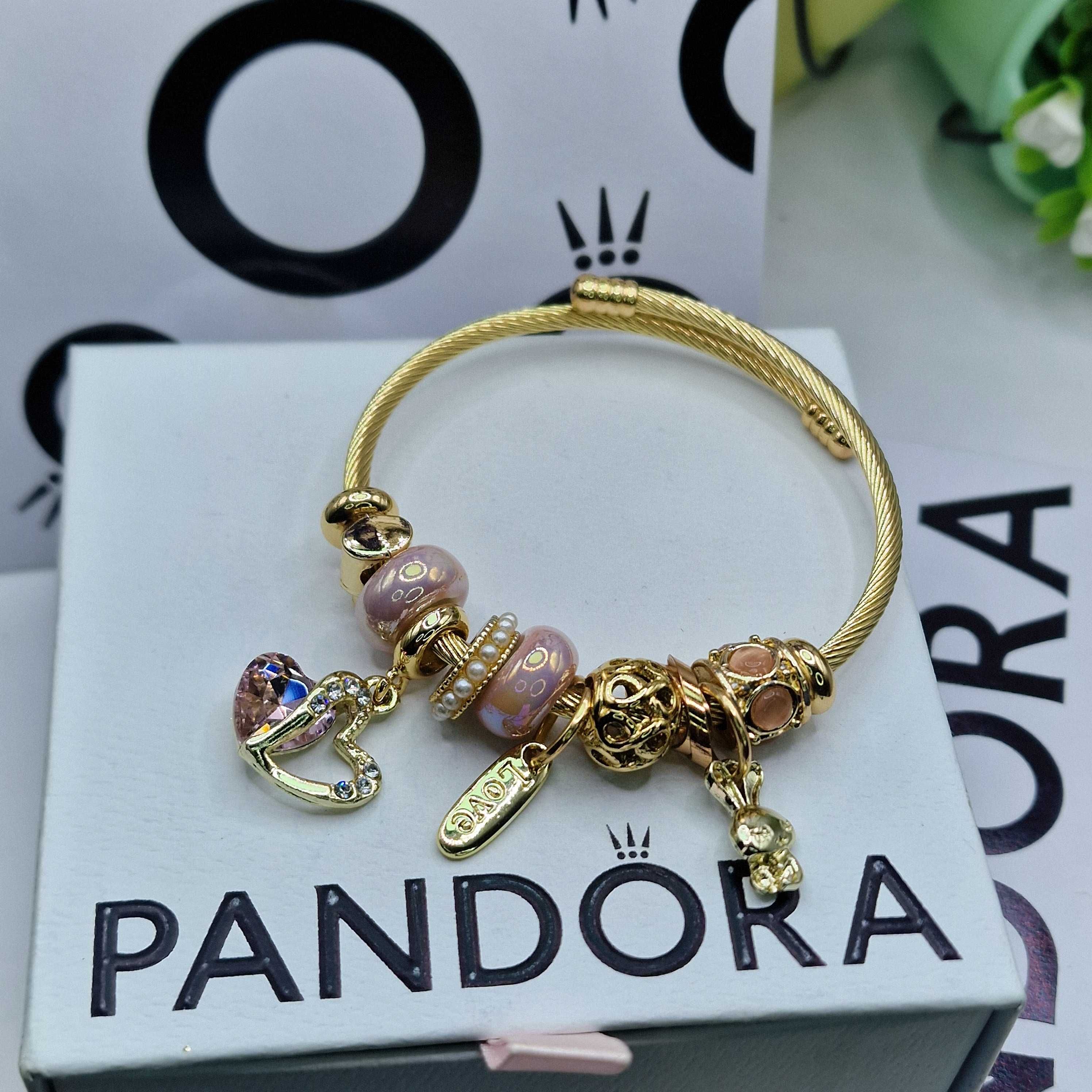 Гривна Pandora от медицинска стомана с 18к златно покритие