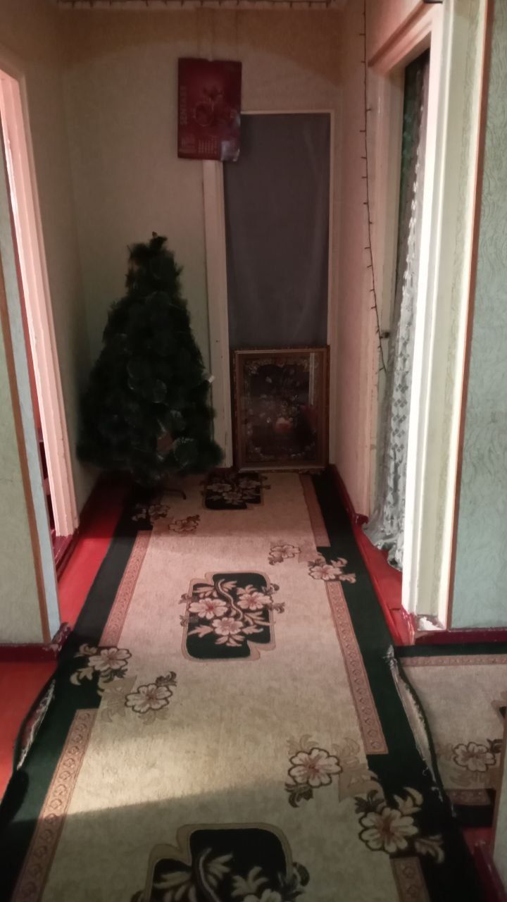 3 хонали уй сотилади. За канал 110 дом